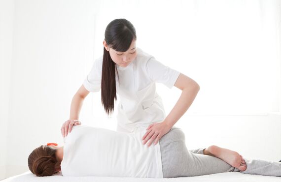 山口のカイロプラクティックサロンへ辛い肩こりのお悩みをご相談ください